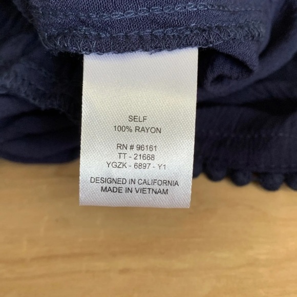 NWT Bepop  dark blue boho pull on shorts size small - Picture 6 of 6